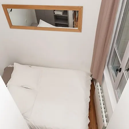 Petit Marais Apartment