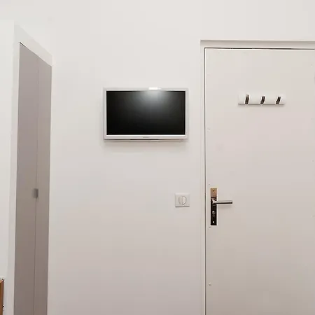Апартаменты Petit Marais *